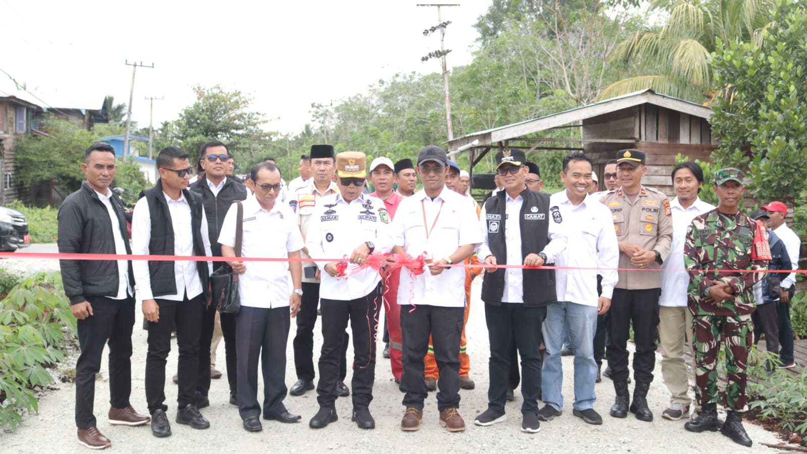 Bupati Asmar Resmikan Jalan Batang Malas-Tenan Sepanjang 1,8 Km