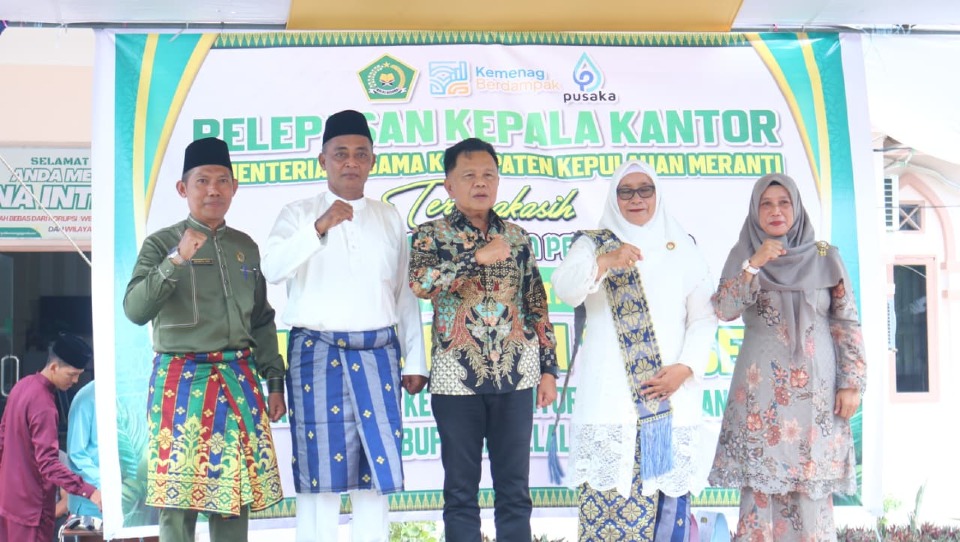 Hadiri Lepas Sambut Kakan Kemenag Meranti, Bupati Asmar: Mutasi adalah Dinamika Organisasi untuk Jaga Kesinambungan Visi
