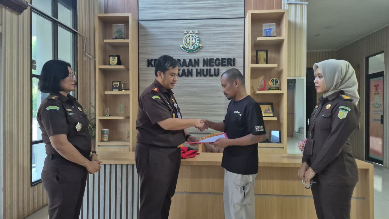 Restorative Justice, Kejari Rohul Hentikan Penuntutan Dua Perkara dan Bebaskan Tersangka