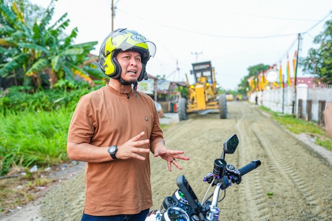 Tahun Ini Pemko Pekanbaru Sudah Overlay 34 Kilometer Jalan Rusak