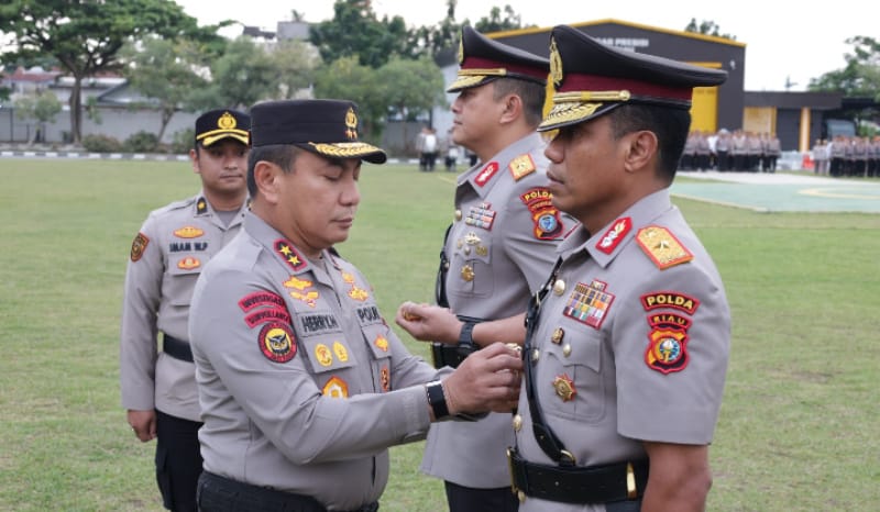 Sertijab Wakapolda Riau, Brigjen Simson Zet Ringu Tegaskan Komitmen Green Policing