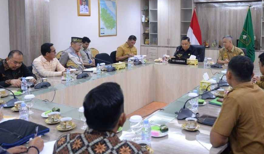Delapan Tahun Mangkrak, Pemprov Riau Gandeng Kampar Cari Solusi Jembatan Rumbio