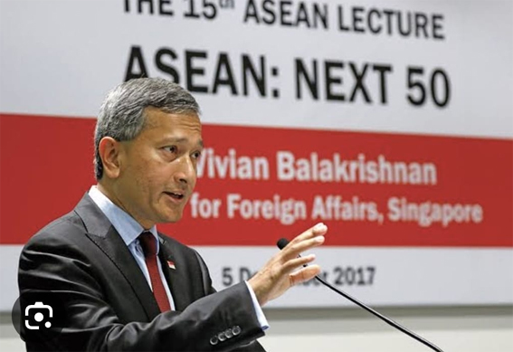 Vivian Balakrishnan: Sang Menlu yang Dokter Mata
