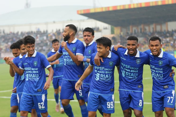 PSPS Pekanbaru Pesta Gol 4-1 atas Persiku Kudus, Kokoh di Puncak Klasemen