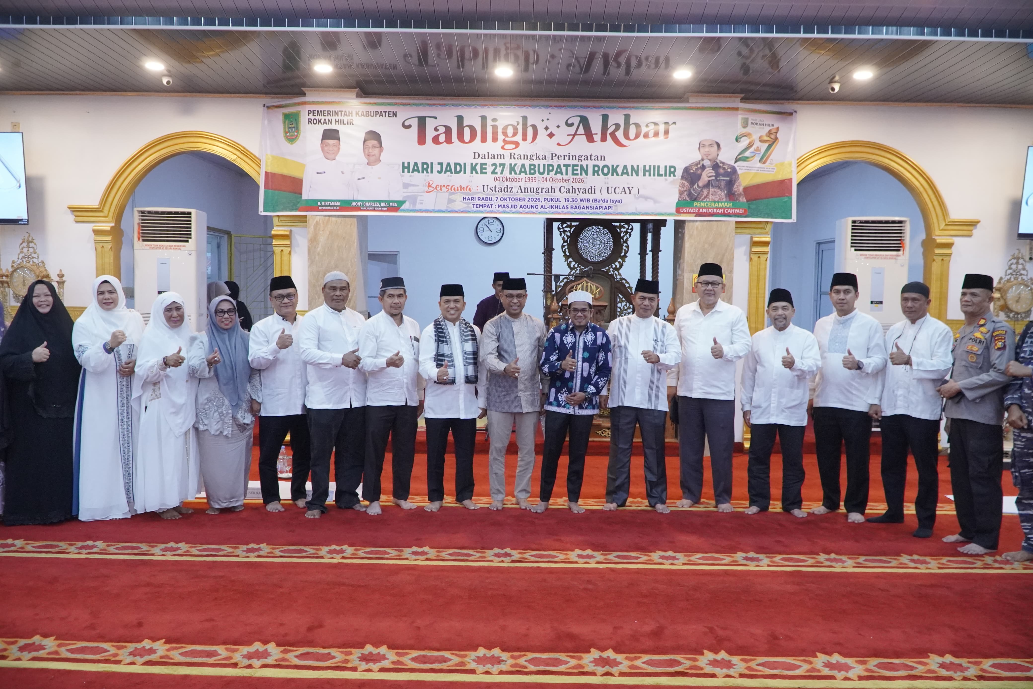 Ribuan Jamaah Padati Tabligh Akbar HUT ke-27 Rohul, 27 Anak Yatim Terima Bantuan