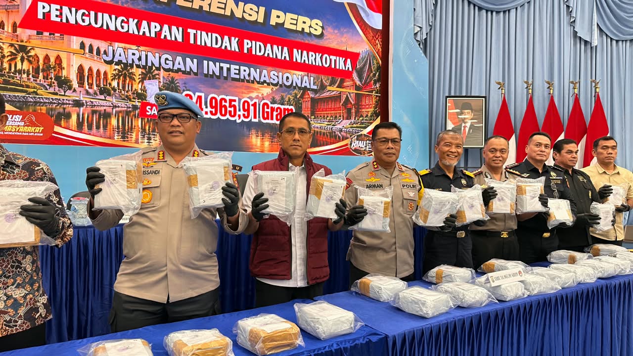 Polda Riau Ungkap Jaringan Narkoba Internasional, 35 Kg Sabu Disita