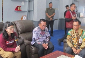 Wamendiktisaintek Tinjau Lokasi Sekolah Garuda di Rohil