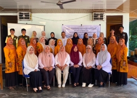 Coco Education Village, Mahasiswa Kukerta UNRI Berdayakan Warga Olah Limbah Kelapa Jadi Produk Bernilai Ekonomis