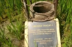 Minyak Pertama