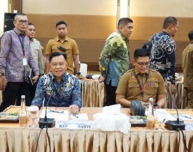 Bupati Asmar Hadiri RUPS BRK Syariah, Dorong Perkuat Ekonomi Masyarakat